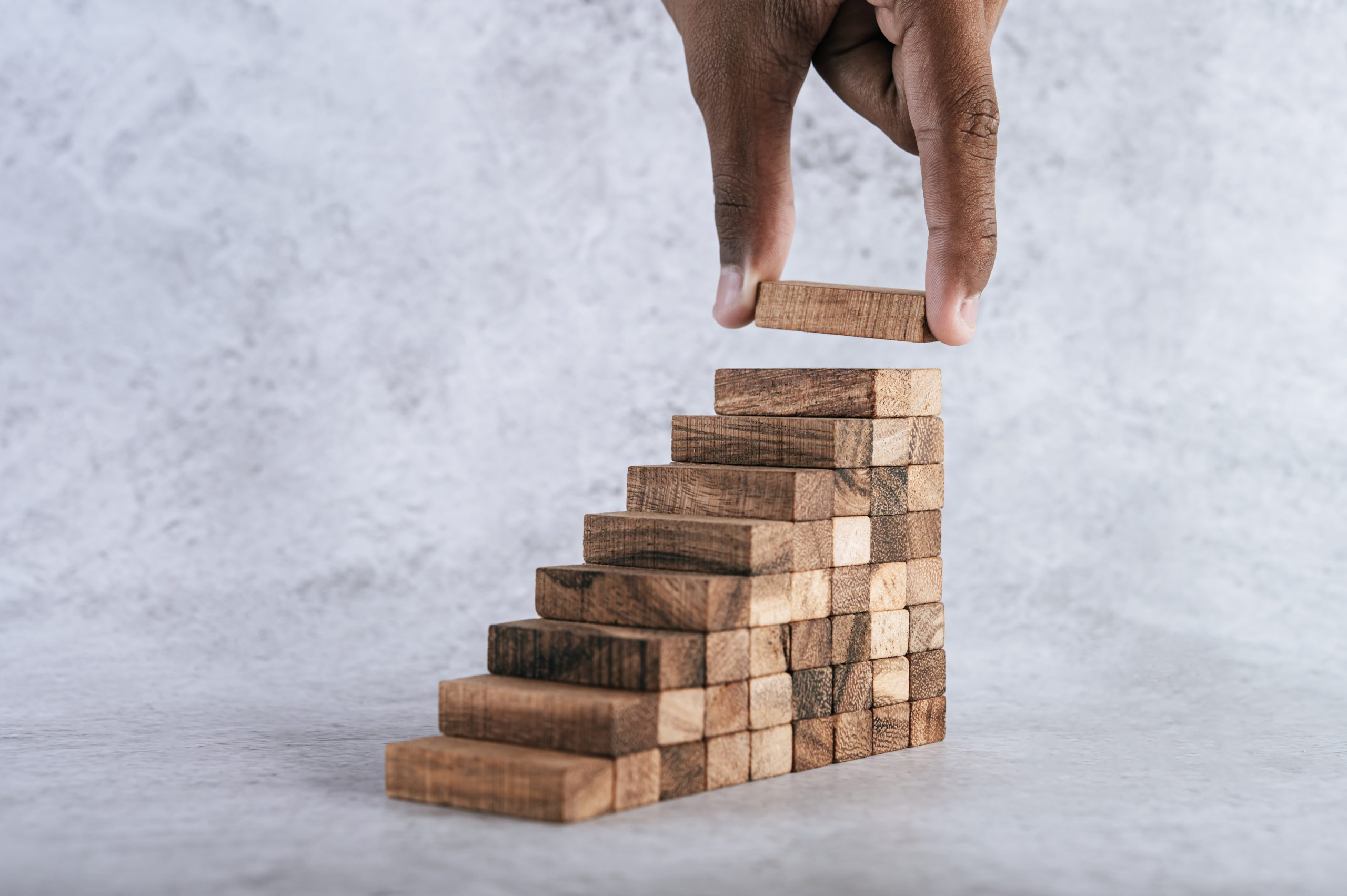 Dev Containers: Pros, Cons &amp; When to Use Them